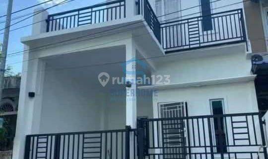 Dijual Cepat Rumah 2 Lt Lokasi Bengkong Kodim 1