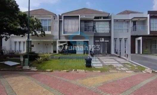 Rumah 2  Lantai Dekat Pelabuhan, Pusat Perbelanjaan, Kantor Pemrintah 1