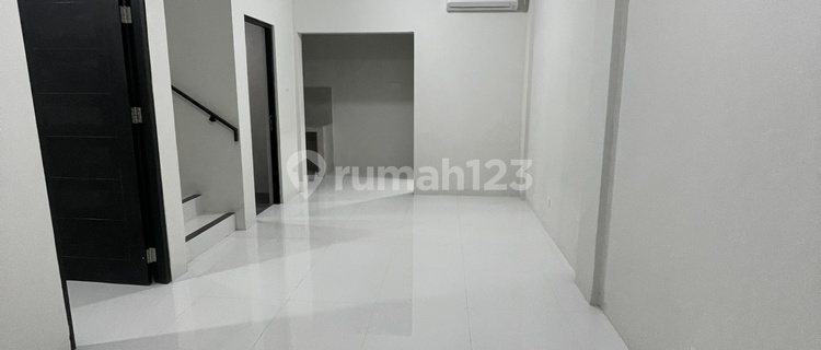 For Rent 2br Semi-Furnished House In Diamond Pavilion Batam Center Good 1