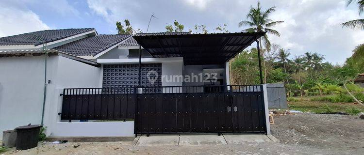 Rumah 2 Kamar Siap Huni Utara Kampus Uny Wates 1