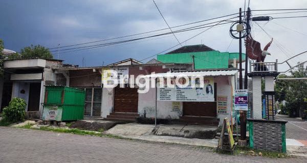 Rumah Hook Hitung Tanah di Plamongan Indah Semarang 1