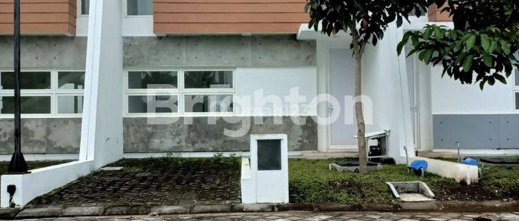 RUMAH 2 LANTAI SIAP HUNI AMAYA HOME RESORT UNGARAN 1