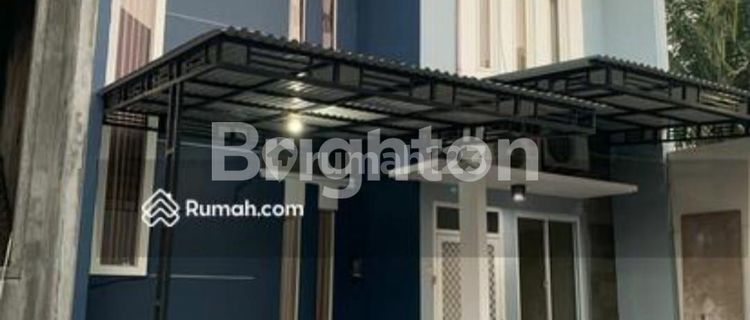 Beautiful Ready-to-Occupy 2-Story House in the Center of Semarang, Graha Safira Cluster 1