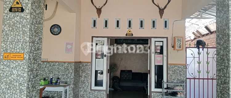 HOUSE READY TO OCCUPY BY THE ROAD IN WIDURI BANGETAYU SEMARANG 1