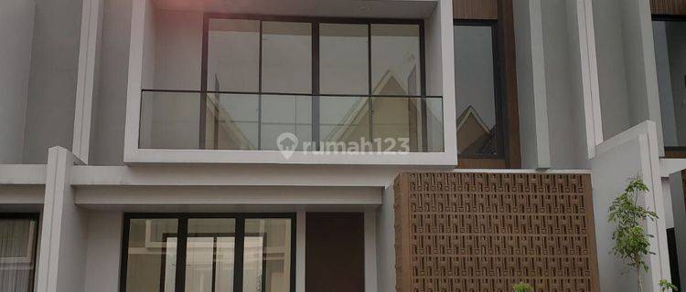 Brand New Rumah Summarecon Bogor Cluster Pinewood 1
