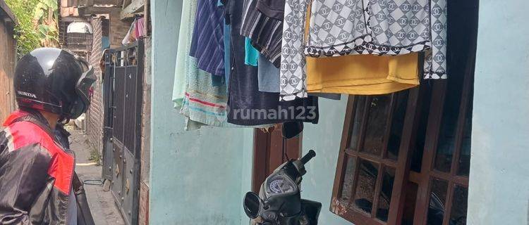 Rumah Bagus Unfurnished di Buduran, Sidoarjo Murah 100 Juta 1