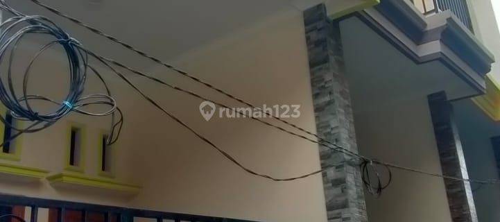 Rumah Baru Unfurnished SHM di Kedung Doro, Surabaya 1