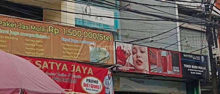 Ruko di Pasar Mayestik Kebayoran Baru 1