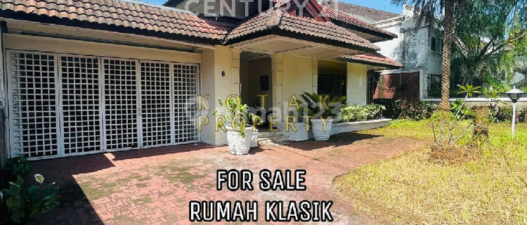 Rumah Klasik Siap Huni 2 Lantai Menteng Jakarta Pusat 1