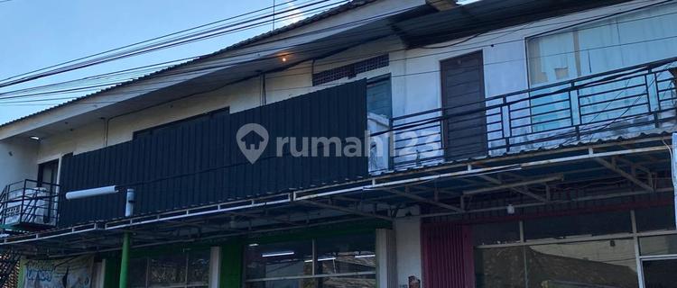Kos House Plus Ruko on Jalan Pulau Misol Near Akasaka 1