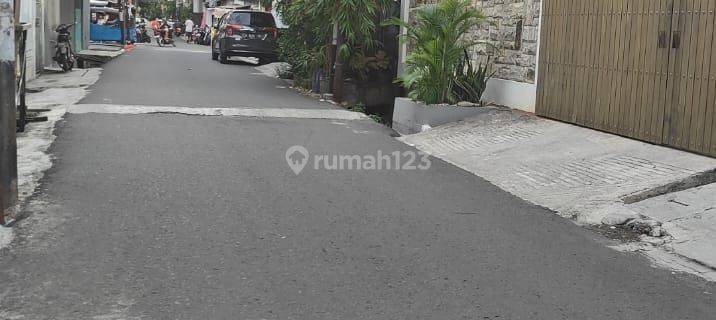 Dikontrakan Rumah 2lt Di Pademangan !! 1