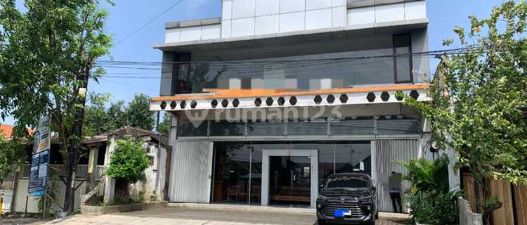0113.39 Pasuruan Auctioned Shop-House in Gadingrejo at Urip Sumoharjo Shop-House 1