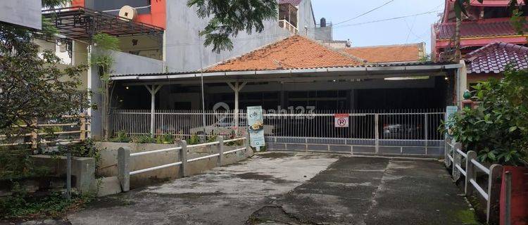 Dijual Rumah di Jalan Ki Mangunsarkoro Semarang 1