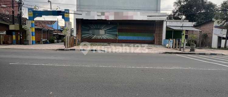 0304.13 For Sale: Shop House Auction in Mojokerto at Sooko Dira Basuni 1