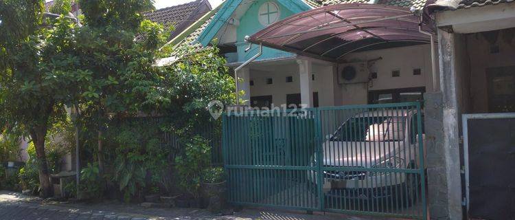 360.1022.132 Lelang Rumah Surabaya D Kebraon Indah Permai Kebraon 1