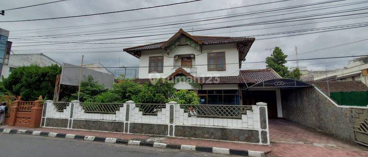 Dijual Harga Rendah Rumah Luas Dekat Malioboro 1