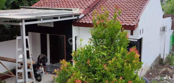 DI JUAL HARGA EKONOMIS RUMAH PUTIH CANTIK DESAIN UNIK 1