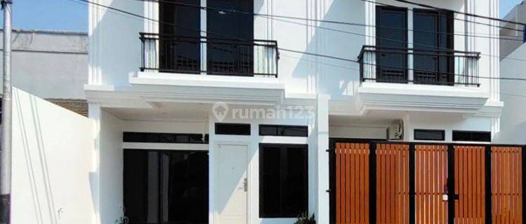 Rumah Baru Di Tengah Kota Nyaman Aman Dan Bersih 1