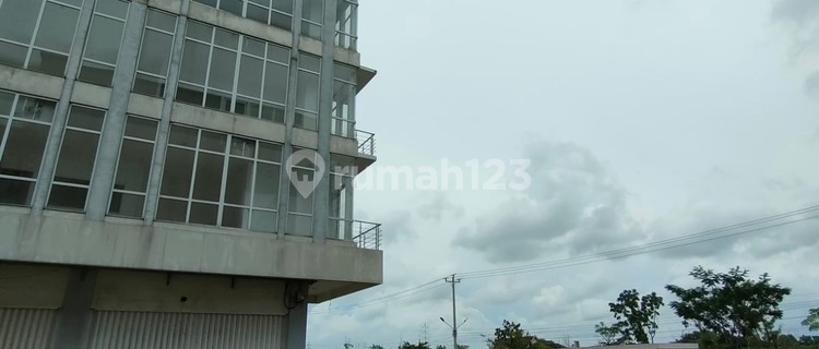 Premium Ready-to-Use Shop House for Business in Bizpark Madukoro 1