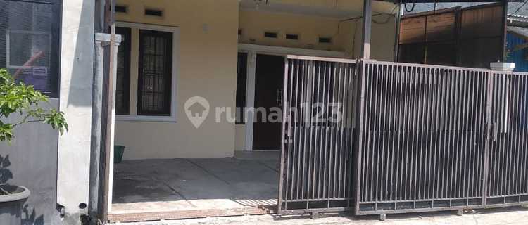 Minimalist House Ready to Occupy 2 Floors In Antapani Cluster 1