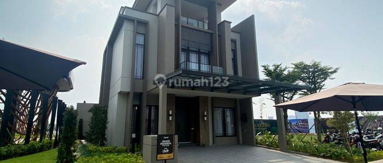 Rumah 3 Lantai Pasadena Central District Paramount Land 1