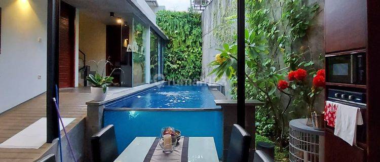 Rumah Dijual Area Senopati Private Pool Semi Furnished  1