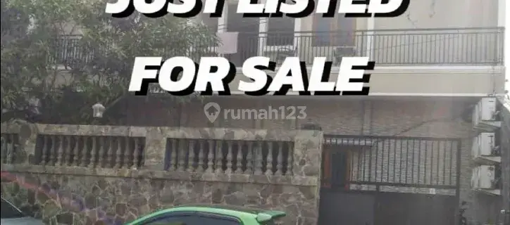 Rumah 2 Lantai Bagus Unfurnished SHM di Koja Jakarta Utara 1