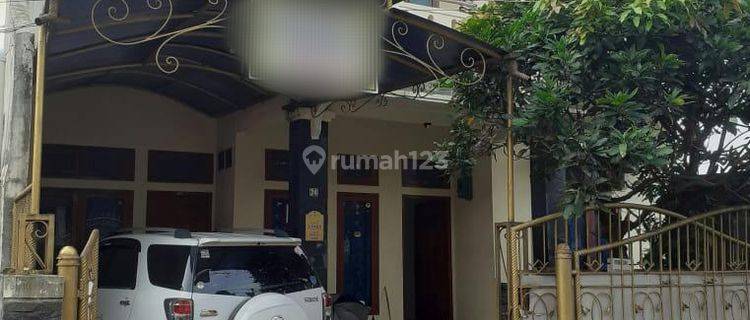 Rumah Bagus Unfurnished SHM di Bandung Kota, Bandung 1