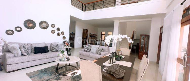 Rumah Keren 2 Lantai Minimalis Modern Semi Furnished Siap Huni di Setiabudi Regency Bandung 1