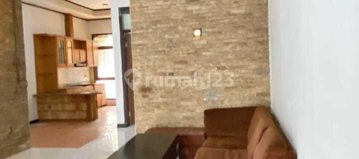 FOR SALE: A 1-STORY HOUSE IN KAWALUYAAN, BUAH BATU, BANDUNG, SEMI-FURNISHED, A SAFE AND COMFORTABLE RESIDENCE READY TO OCCUPY. 1