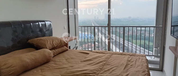 Studio Apartment on the 21st Floor of Newport Orange County Tower 1