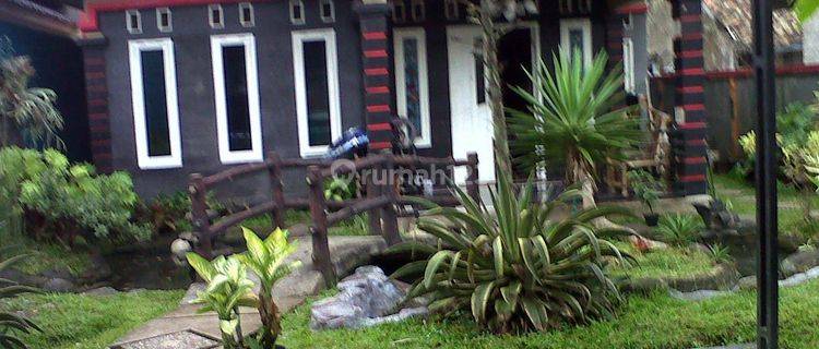 Villa dicipanas cianjur Dekat Taman Bunga Nusantara  1