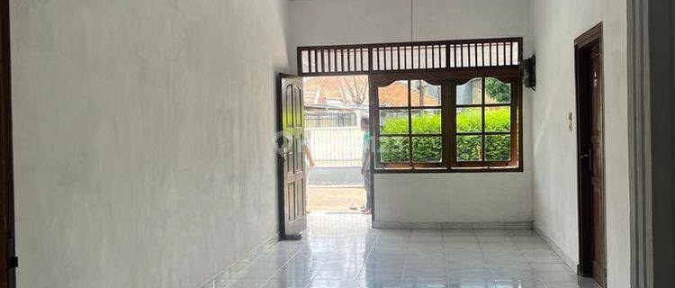 Dijual Rumah Cideng Jakarta Pusat  1