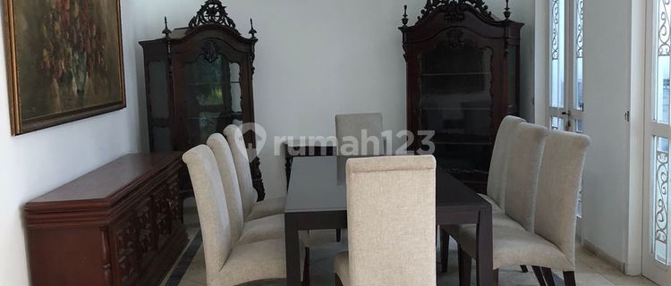 Rumah 2 Lantai di Kemang Jakarta Selatan Lokasi Strategis Nego 1