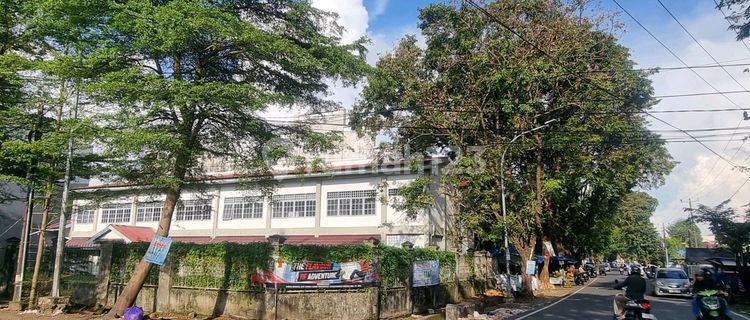 Gedung Perkantoran 2 Lantai Lokasi Strategis  1