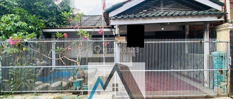 Rumah Minimalis Dalam Komplek Goodlocs Area Cikutra Kota Bandung 1