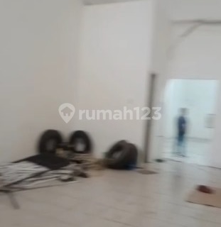 Twin Shop House Ready for Use in Bizlink Tangerang Warehouse Area 1