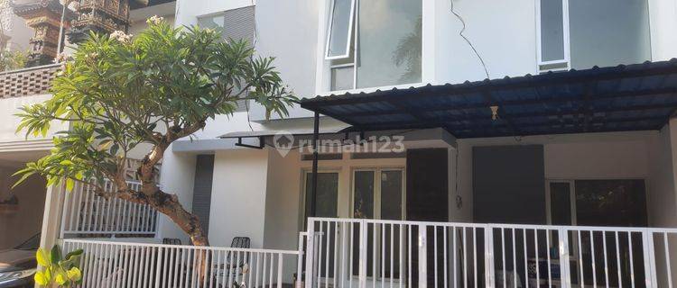 2 STORY HOUSE, WEST DENPASAR ANE GATE SYSTEM 1