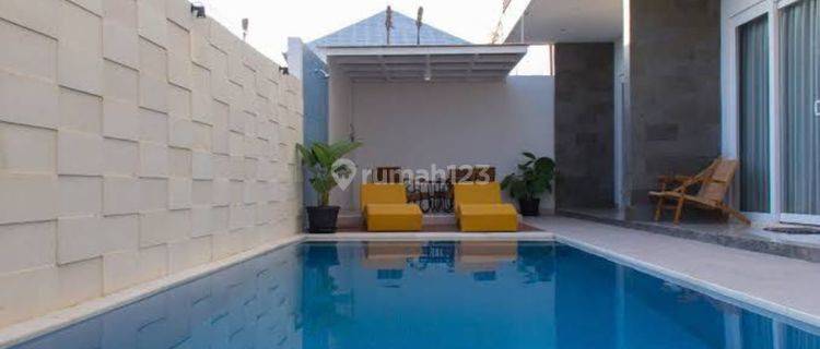 For Rent Guesthouse in Pererenan, Badung 1