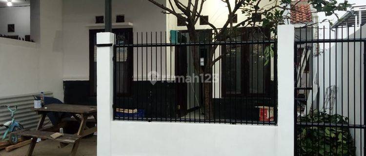 Rumah Bagus Unfurnished SHM di Jl Caringin 500 Meter Itb 1