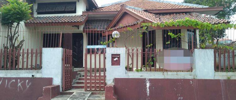 Rumah bebas banjir ada view kota 1