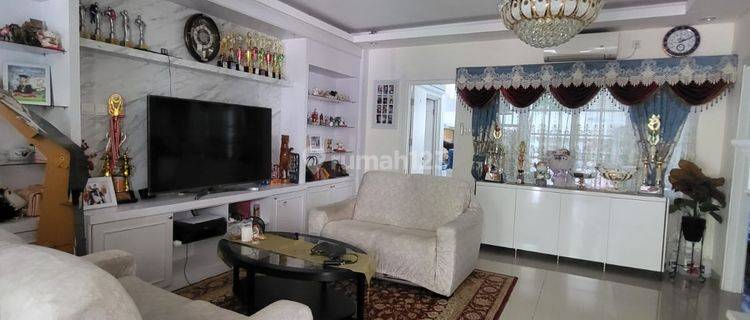 Rumah 2 Lantai Full Furnished Dekat Rs Kariadi di Paramount Village Semarang 1