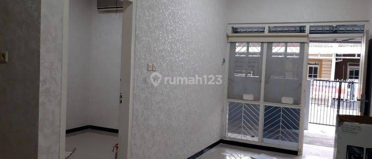 Rumah Bagus Siap Huni di Puri Anjasmoro Semarang 1