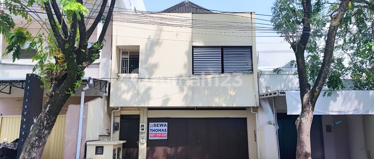 Disewakan ruko 2lt Jl. Karang Anyar dekat SMS Loyola Semarang. 1