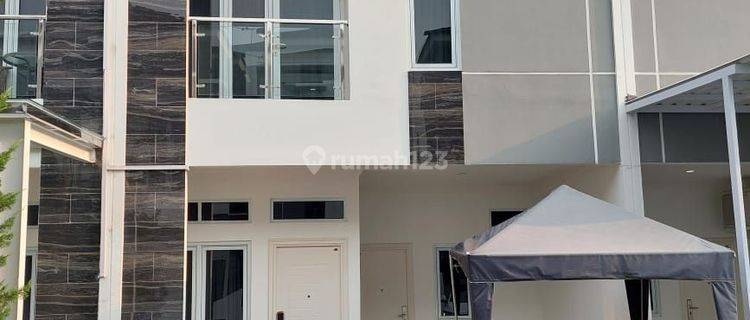 Rumah Mewah Cantik 2 Lantai Dekat Ke Jalan Letjen Suprapto 1