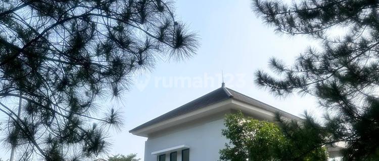 Dijual Rumah Classic Modern Posisi Hook Depan Green Area Sentul City Bogor 1