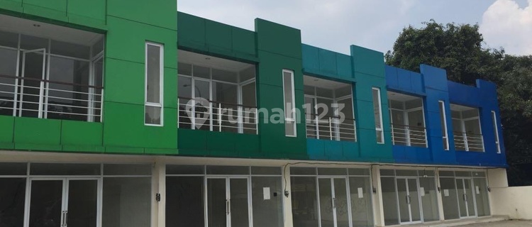 New 2-Story Shop House in Lenteng Agung. Commercial Zone. Strategic Location. 1