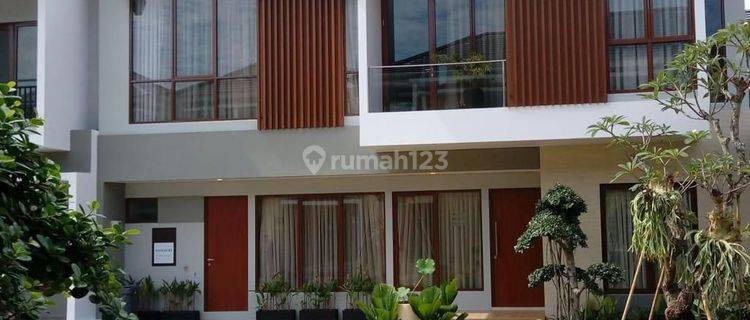 Rumah 2 Lantai tipe 150/144 disewakan premier estate 2 bekasi 1