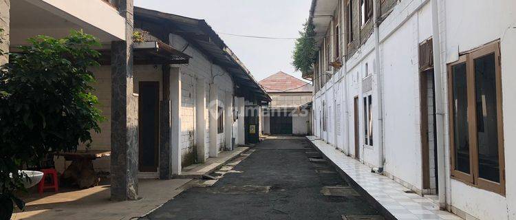 Rumah Usaha Cocok Untuk FnB Siap Huni 2 Lantai di Lebak Bulus 1