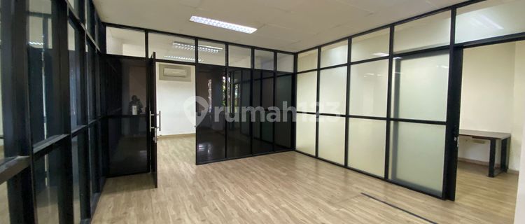 FOR RENT OFFICE/BUSINESS SPACE ON WOLTER MONGINSIDI 1